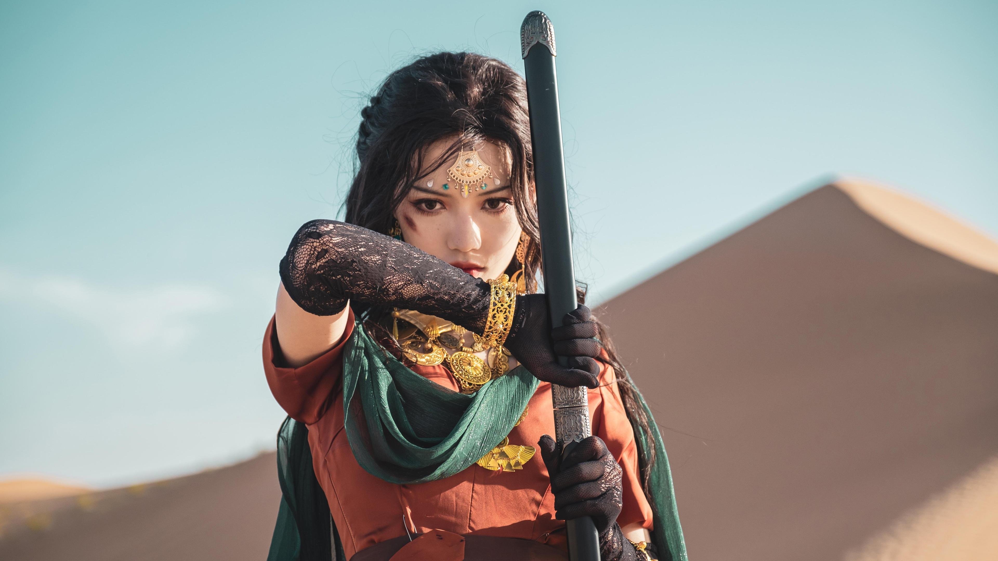 数据分析：蝶泳划水深度影响速度？，蝶泳的划水动作轨迹是三维的