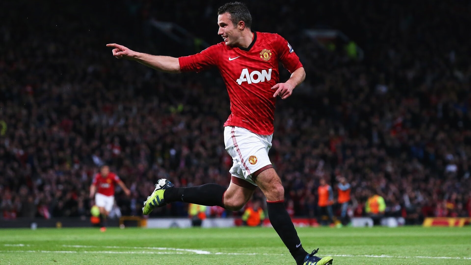 NBA回顾：近10场9胜！湖人距第7差0.5胜场，詹眉关键发力带领湖人后来居上